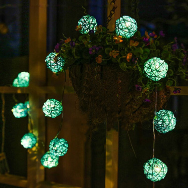 Rattan Ball Solar String Light